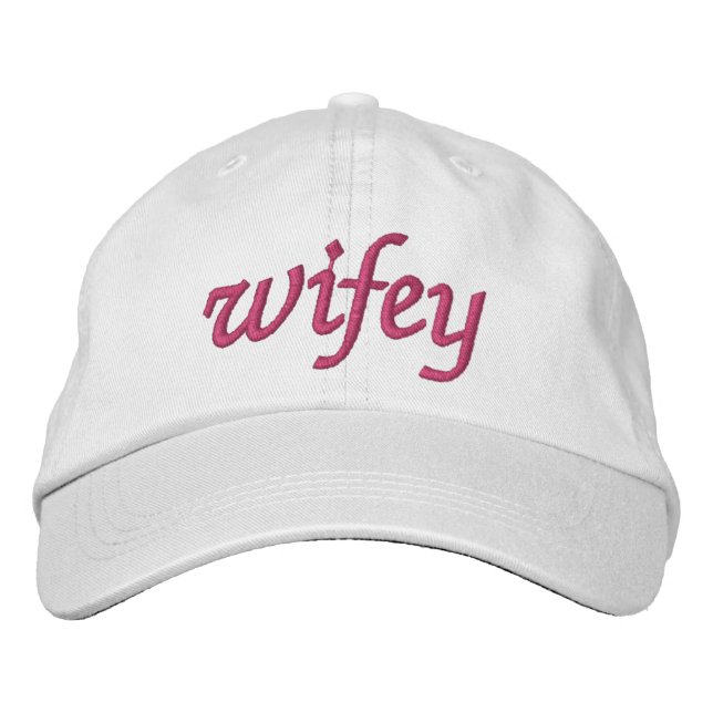 Casquette Brodée Wifey Pink (Devant)