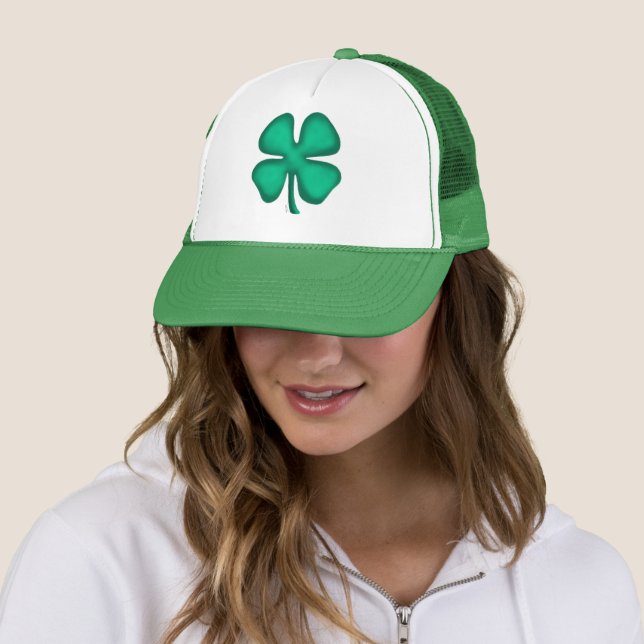 Casquette Chapeau de camionneur vert Lucky 4 Leaf Irish Clov (En situation)