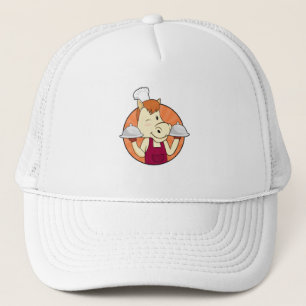 Casquette Cheval comme cuisinier avec plateaux de service