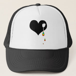 Casquette coeur arc-en-ciel.