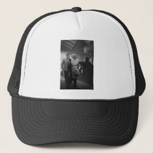 Casquette CON19BWD3 indiquant Farewell.tif