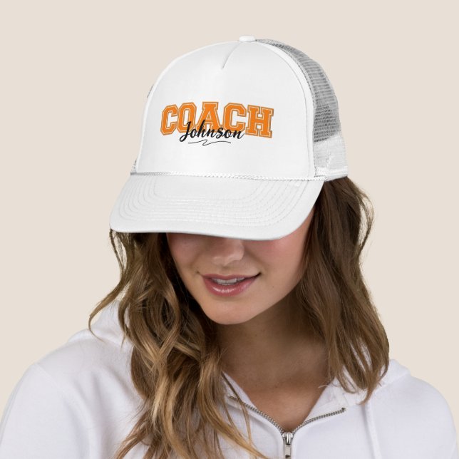 Casquette Couleurs de l'école entraîneur personnalisé-orange (En situation)
