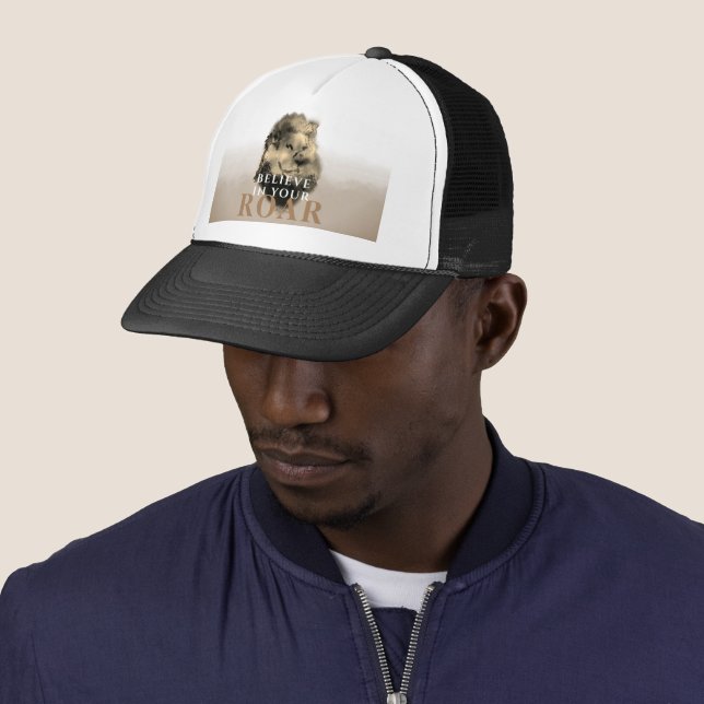 Casquette Croyez en votre aquarelle solaire peinture Lion d' (En situation)