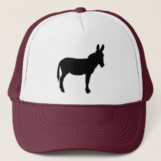 Casquette de style de camionneur avec le logo