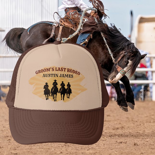Casquette Dernier Rodeo Groom Nom personnalisé Cowboy Sunset (Last Rodeo Groom Custom Name Cowboy Sunset Trucker Hat)