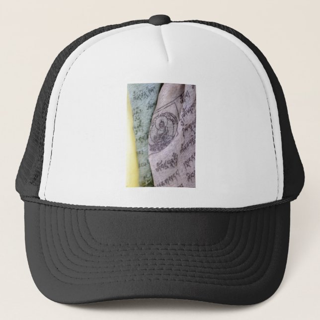 Casquette Drapeaux de prière tibétains (Devant)