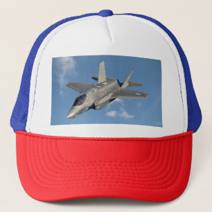 Casquette F-35 Lightning II Panther Jet Fighter dans le ciel