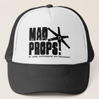 Casquette fou de camionneur d'appui verticaux