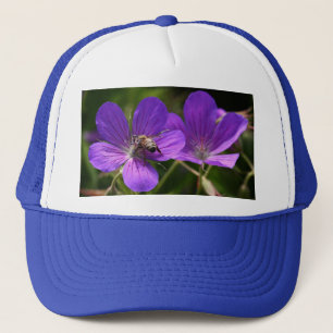 Casquette Géranium avec l'abeille