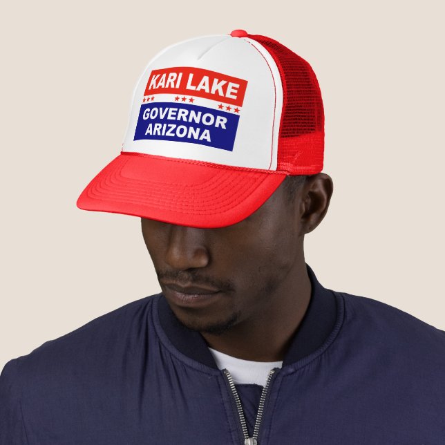 Casquette Gouverneur de Kari Lake Arizona (En situation)