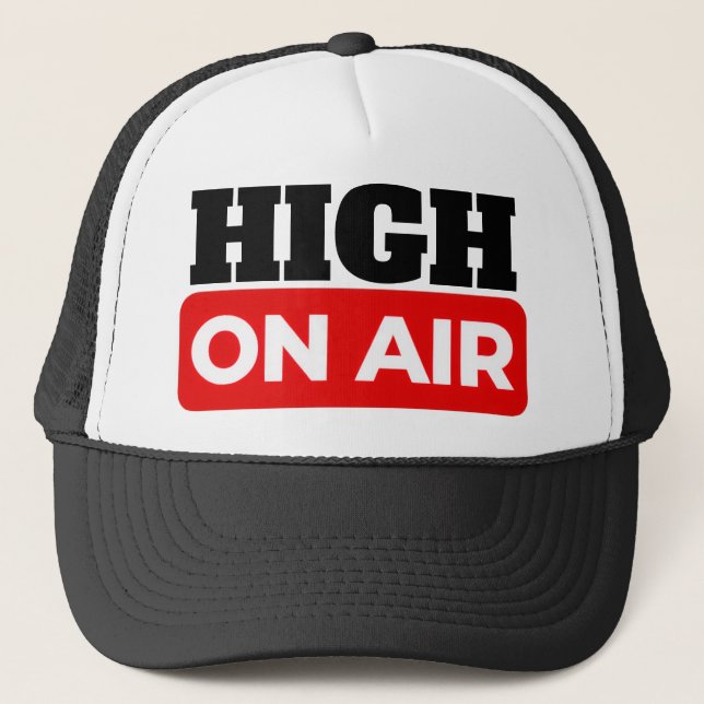 CASQUETTE HAUT DANS LES AIRS (Devant)