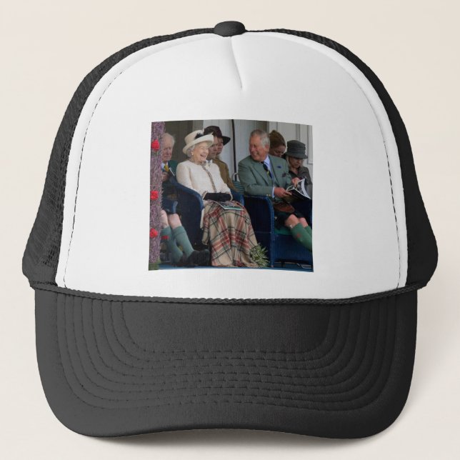 Casquette HM Reine Elizabeth II et S.H. Prince Charles 2014 (Devant)