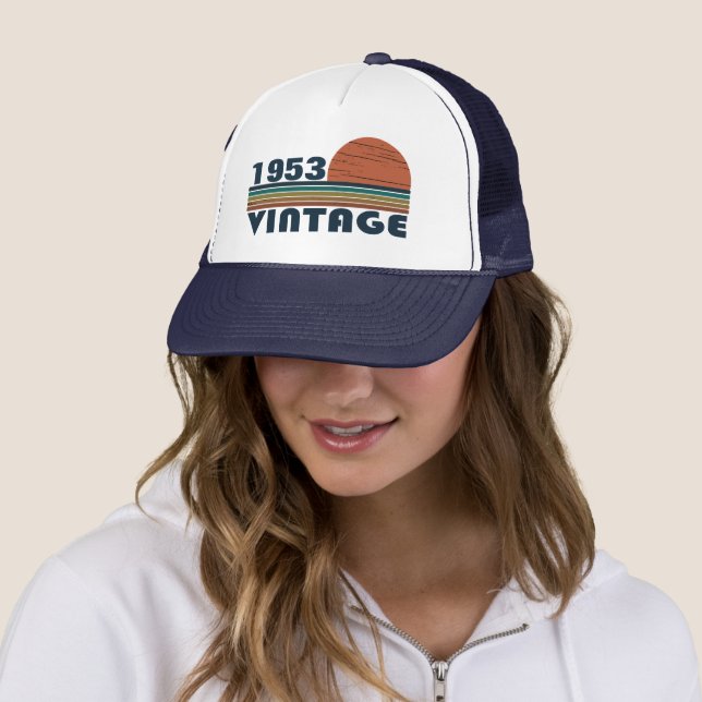 Casquette Idée cadeau d'anniversaire vintage personnalisé (En situation)