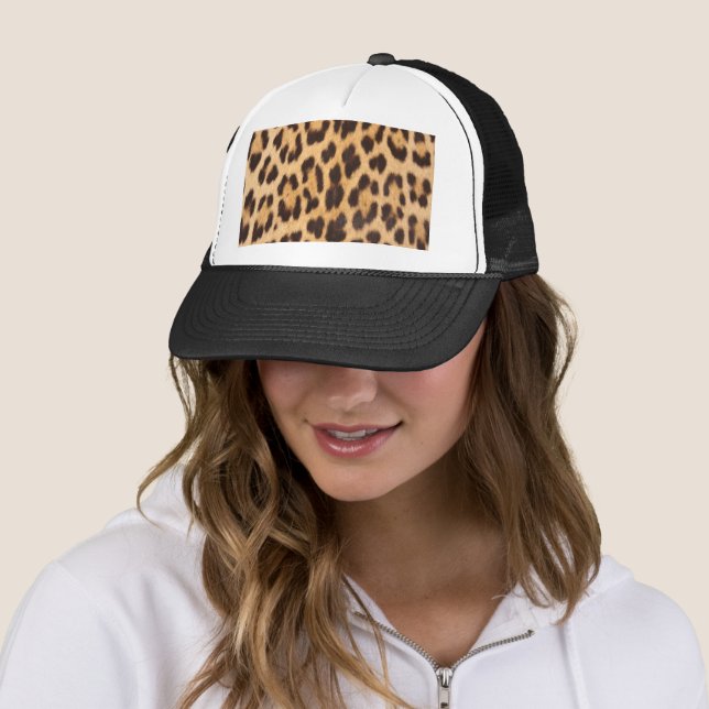 Casquette imprimé léopard tendance chic thème safari (En situation)