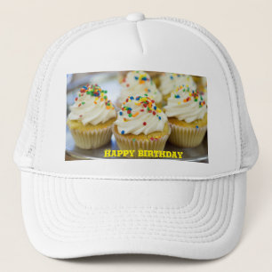 Casquette Joyeux Anniversaire Jaune Texte Cinq petits gâteau