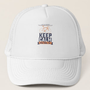 Casquette La vie est courte