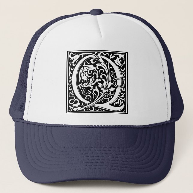 Casquette Lettre Q Monogramme médiéval Art Nouveau (Devant)