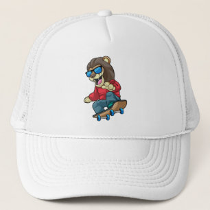 Casquette Lion as skater with skateboard