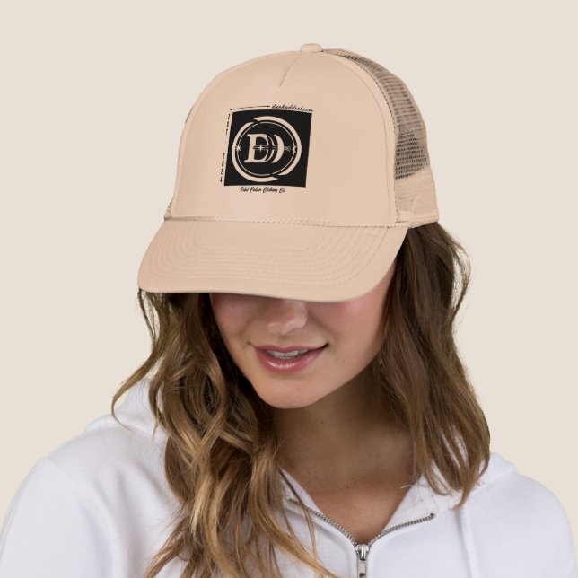 Casquette Literary Revolution: Rebel Fiction - Trucker Hat (En situation)