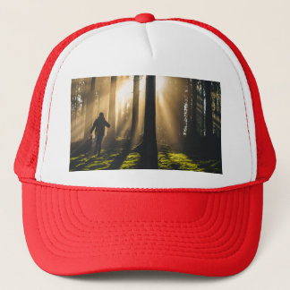 Casquette marcher dans les bois