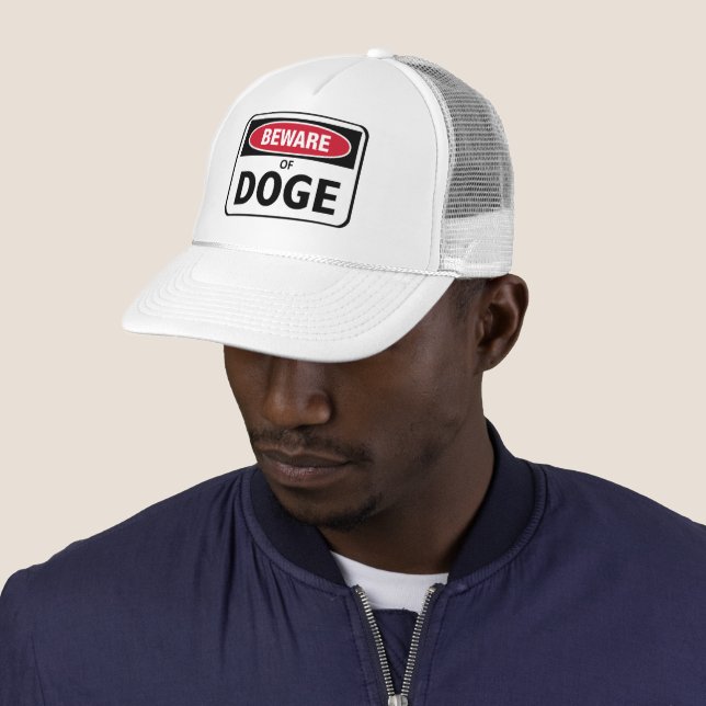 Casquette Méfiez-vous du chien (En situation)
