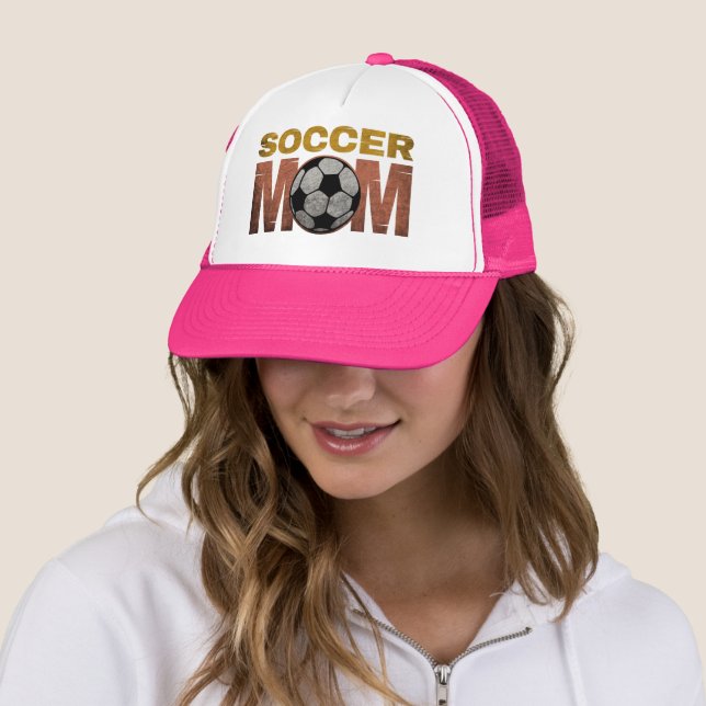 CASQUETTE MÈRE SOCCER (En situation)