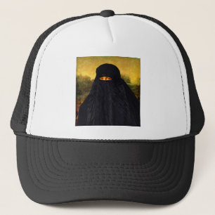 Casquette Mona Lisa cachée derrière la burqa