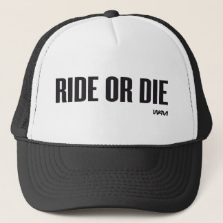 CASQUETTE MONTEZ OU MOUREZ