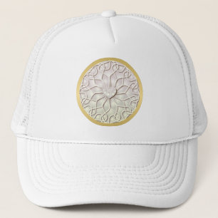 Casquette Motif de cœur LOVE en or rose géométrique