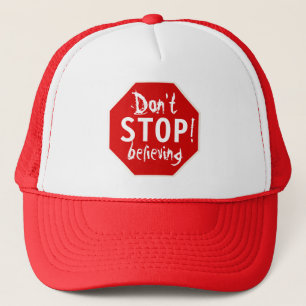 Casquette n'ARRÊTE pas de croire