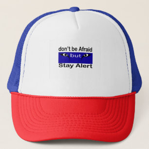 Casquette N'Ayez Pas Peur Mais Restez Alerte – Loup Minimali