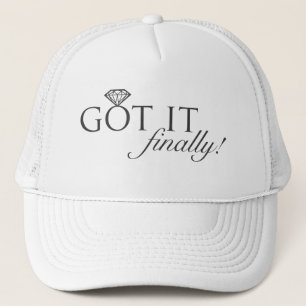 Casquette Obtenu lui - enfin la bague à diamant
