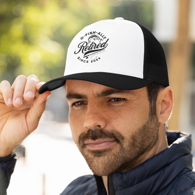 Casquette Ofishally Retired 2024 Funny Fishing (Créateur téléchargé)