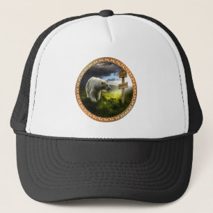 Casquette ours polaire regardant le panneau en bois du pôle 
