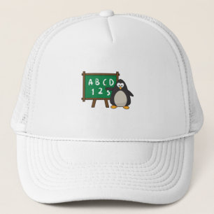 Casquette Penguin comme enseignant avec tableau noir
