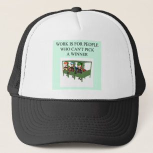 Casquette pur sang emballant des amants