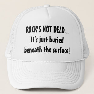 Casquette Rock's Not Dead Just Buried Beneath