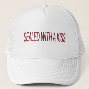 Casquette scellé avec une citation d'amour de baiser