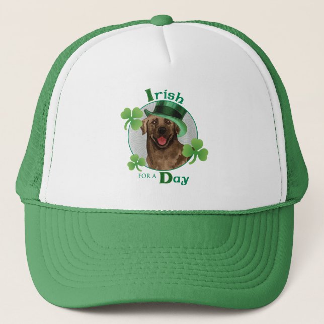Casquette St. Patrick's Day Chocolate Lab (Devant)
