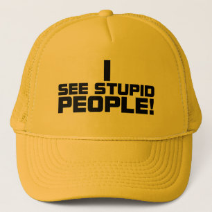 Casquette stupide de personnes