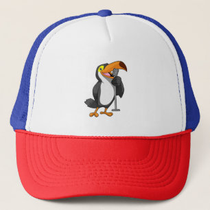 Casquette Toucan at Music with Microphone