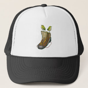 Casquette Tuke en métal sur une botte de randonnée