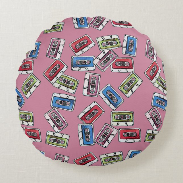Cassette Tapes Pattern                             Round Pillow (Front)