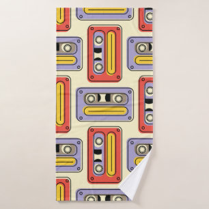 Cassette tapes retro seamless pattern. Vintage des Bath Towel