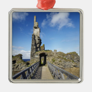 Castle Sinclair Girnigoe, Wick, Caithness, 2 Metal Ornament