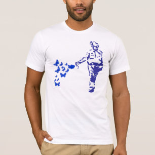 casually pepper spray cop T-Shirt