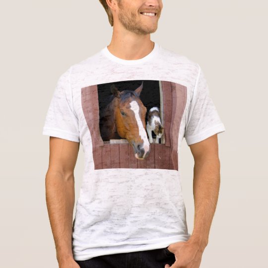 Cat and horse - horse ranch - horse lovers T-Shirt