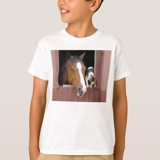 Cat and horse - horse ranch - horse lovers T-Shirt