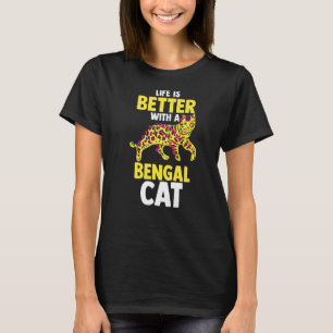 Cat Cat Mommy With A Bengal Cat Premium T-Shirt