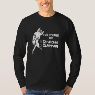 Cat   Cat Scratching T-Shirt